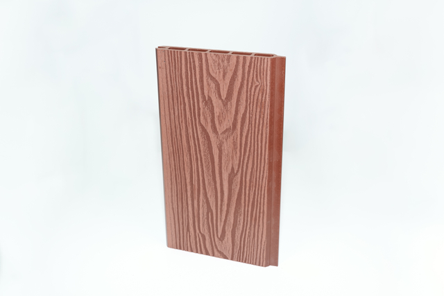 WPC Capped Co-Extrusion Fluted Castellated Composite Hollow Fence Board Outdoors for Pool Garden Park