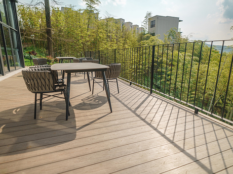 Balcony-1.jpg