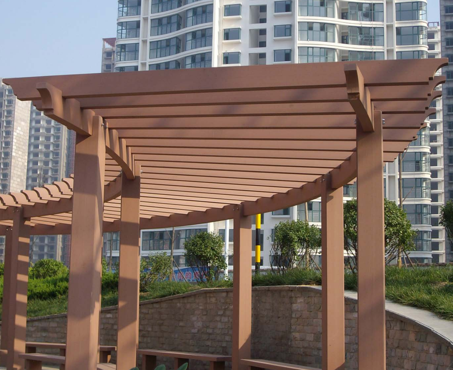 WPC-Pergola.jpg